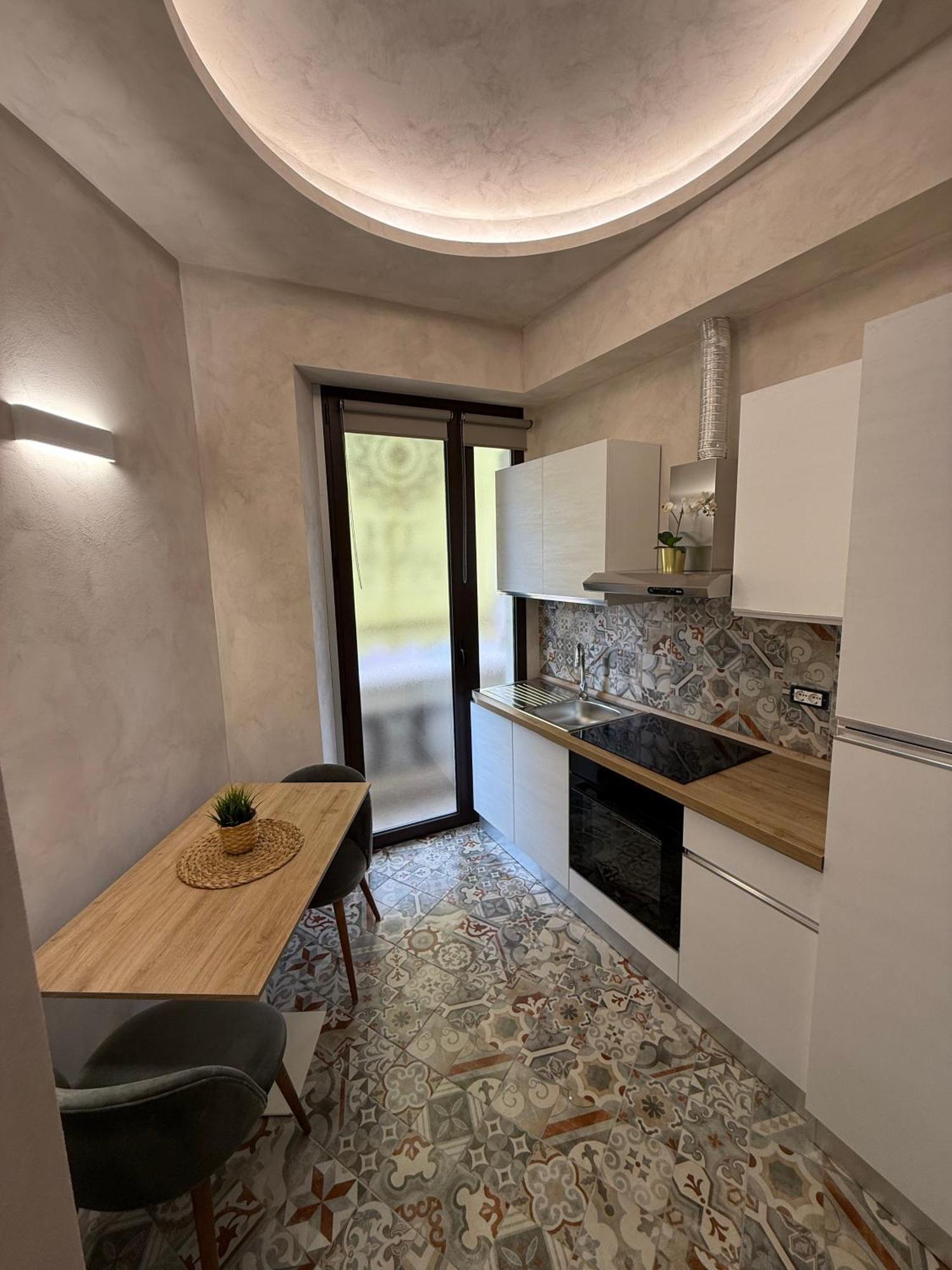 Th Luxury Rooms & Apartment Джардини-Наксос Экстерьер фото
